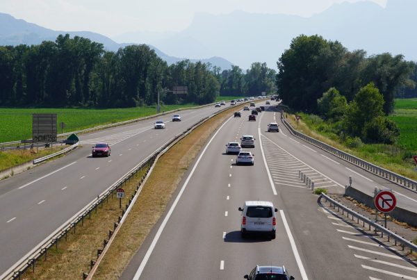 L'A41 sud vue depuis le diffuseur n°24c (pont des Glières à Bernin), au point de départ du projet de VRTC en direction de Grenoble.
